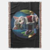 Minskin Kitten in einem WeihnachtsOutfit Decke (Vorderseite Vertikal)