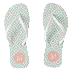 Mint and Coral Ikat Muster Badesandalen
