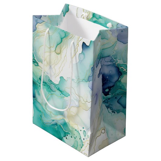 Mint Aqua Blue Tinte Marmor Mittlere Geschenktüte (Vorderseite Schrägansicht)