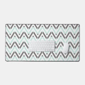Mint Blue Grey White Geometric Zickzack Pattern Schreibtischunterlage (Tastatur & Maus)