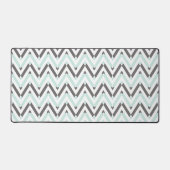 Mint Blue Grey White Geometric Zickzack Pattern Schreibtischunterlage (Vorderseite)