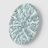 Mint Blue Succulents auf Pine Green Trellis wieder Große Wanduhr (Winkel)