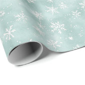 Mint Blue White Snowflakes Christmas Geschenkpapier (Rolleneckpunkt)