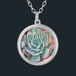 Mint Green Cactus Succulent Foto Beauty Script Versilberte Kette<br><div class="desc">Ich war schon immer fasziniert von der Dauerhaftigkeit und Schönheit des Kakteen, das unter härtesten Bedingungen gedeiht. Genießen Sie den Glanz der Wüste, wenn Sie diese atemberaubende, nah-up Foto-Charme-Halskette einer rosa geknippten, minzgrünen, blühenden Kaktus tragen. Diese Halskette ist in kleinen, mittleren und großen Größen sowie in quadratischer und kreisförmiger Form...</div>