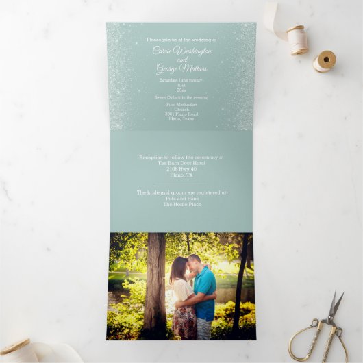 Mint Green Elegance Wedding Dreifach Gefaltete Einladung (Innenseite)