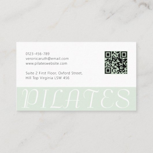 Mint Green Elegant Minimalistisch Pilates QR Code Visitenkarte (Rückseite)