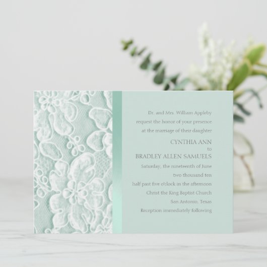 Mint Green Lace Wedding Einladung (Stehend Vorderseite)