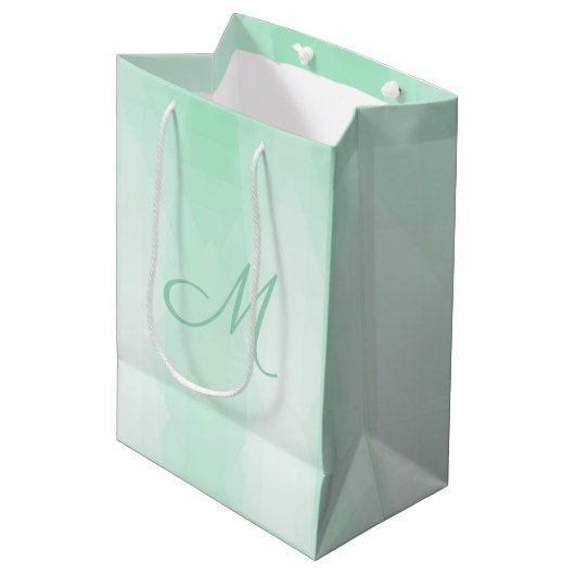 Mint Green Mit Monogramm Modern Template Elegant Mittlere Geschenktüte (Vorderseite Schrägansicht)