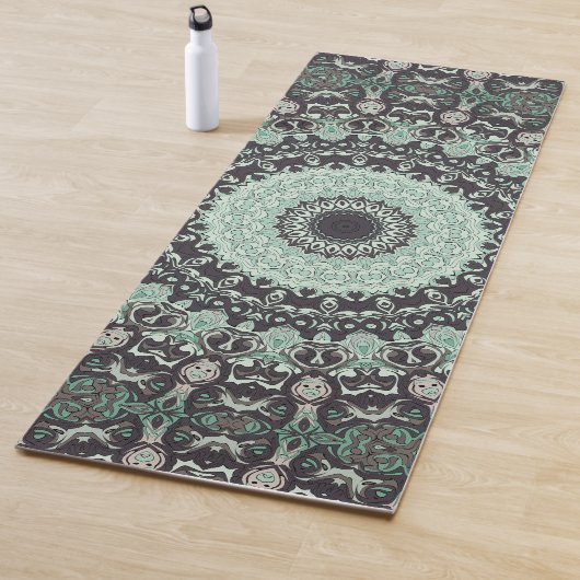 Mint Green und Charcoal Mandala Muster Yogamatte (Beispiel)