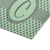 Mint Green With Grey Polka Dots-Monogram STaylor Schneidebrett (Ecke)