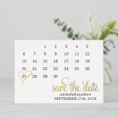 Mint Heart Kalender Hochzeit speichern Sie das Dat Folieneinladung (Stehend vorne)