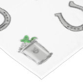 Mint Julep Cocktails and Horseshoes Derby Party Tischdecke (Schrägansicht)