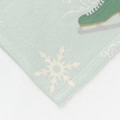 minty green ice skates fleecedecke (Ecke)