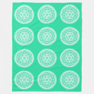 Minty Mandala Fleecedecke