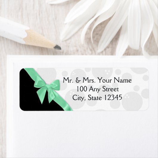 Minze Bow und Polka Dots (Insitu)