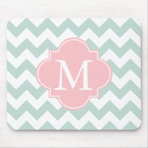 Minze Grün und Rosa Moderne Zickzack Monogramm Mousepad