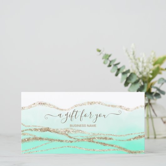 Minze grüne Aquarellfarben Gold Logo Geschenkgutsc (Stehend Vorderseite)