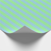 Minze, grüne und pastellblaue Streifen Geschenkpapier (Ecke)