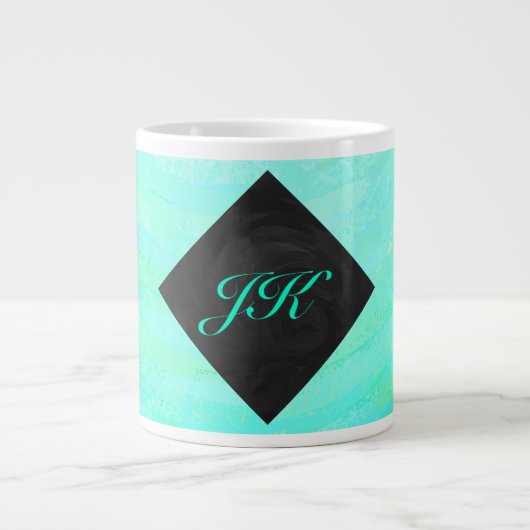 Minze Ice Blue und Black Monogram Jumbo-Tasse (Vorderseite)