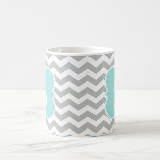 Minze Mit Monogramm graue Zickzack Streifen Kaffeetasse (Mittel)
