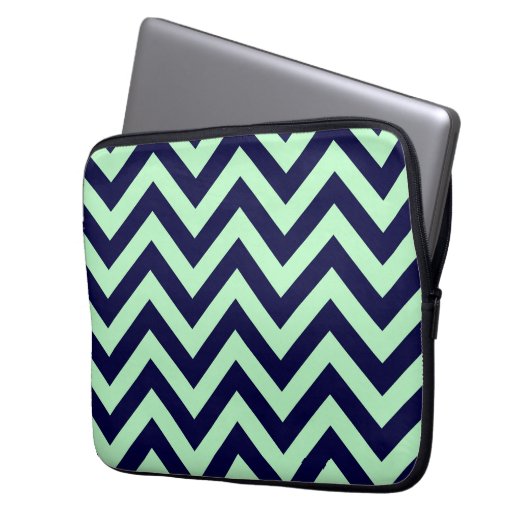Minze, Navy Blue Large Zickzack ZigZag Muster Laptopschutzhülle (Vorderseite Links)