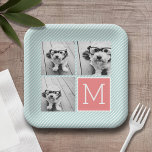 Minze und Korallenfoto-Collage Custom Monogram Pappteller<br><div class="desc">Verwenden Sie 3 quadratische Fotos,  um ein einzigartiges und persönliches Geschenk zu schaffen. Wenn Sie die Bilder anpassen müssen,  klicken Sie auf das Werkzeug anpassen,  um Änderungen vorzunehmen.</div>