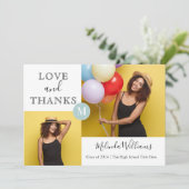 Minze & Yellow Monogram Foto Danke Abschluss Ankündigung (Stehend Vorderseite)