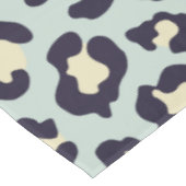 Minzgrün-Leopardendruck Tischdecke (Schrägansicht)