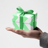 Minzgrün und Zickzack Muster Geschenkpapier