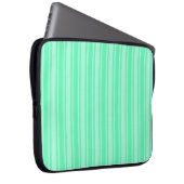 Minzgrüne Süßigkeiten Laptopschutzhülle (Vorne Rechts)