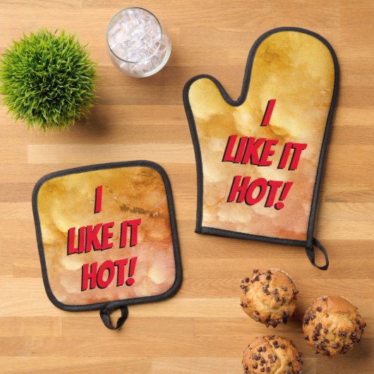"Mir gefällt es heiß!" Ofenhandschuh & Topflappen-Set (Oben Unten)