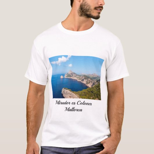 Mirador es Colomer in Cap de Formentor - Mallorca T-Shirt (Vorderseite)