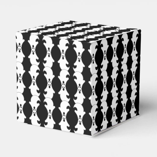 Mirrored Ghost Pattern Geschenkschachtel (Rückseite)