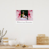 Mis Quince Pink Floral Willkommen in meiner Quince Poster (Küche)