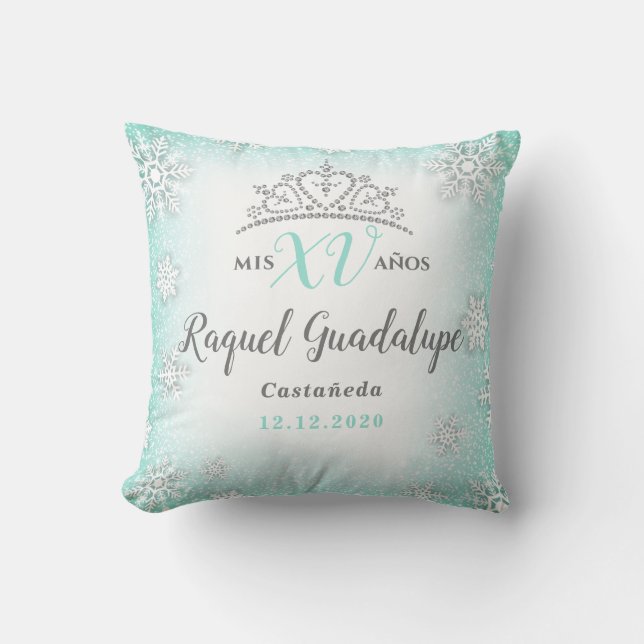 Mis XV Winter Wonderland Quinceñera Crown Pillow Kissen (Vorderseite)
