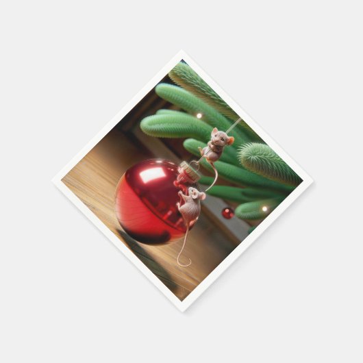 Mischköstliche Mäuse auf einem Weihnachtsgeschenk Serviette (Ecke)