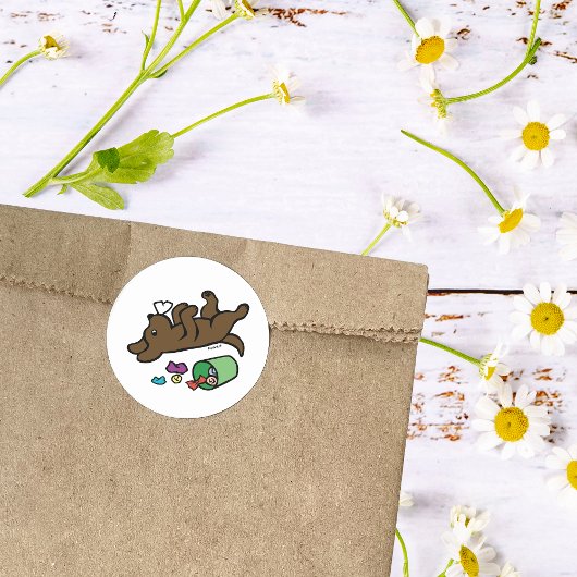 Mischous Chocolate Labrador Side Eye Runder Aufkleber