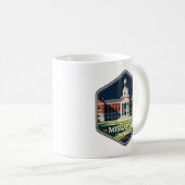 Miskatonic University Arkham Vintage Travel Badge Kaffeetasse (VorderseiteRechts)