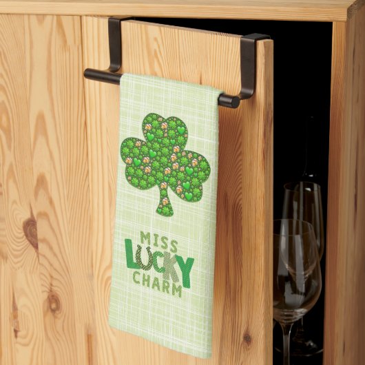 Miss Lucky Charm Kleeblatt St. Patrick's Day Geschirrtuch (Drittel gefaltet)