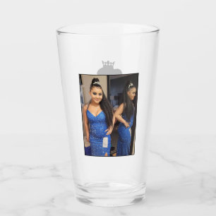 Miss November 2023 Glas