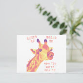 Missed Me Giraffe Kiss Postkarte (Stehend Vorderseite)