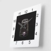 Missing Impossible Quadratische Wanduhr (Winkel)