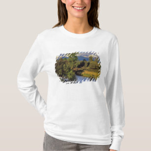 Mission Creek in der National Bison Range in T-Shirt