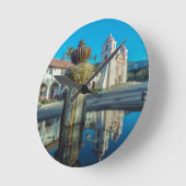 Mission Santa Barbara Runde Wanduhr (Winkel)