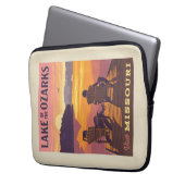 Missouri | Der Ozarksee Laptopschutzhülle (Vorderseite Links)