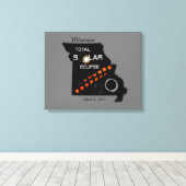 Missouri Solar Eclipse Canvas Print Leinwanddruck (Insitu (Holzboden))
