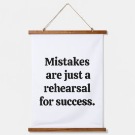 Mistakes, Holztäfelung Wandteppiche