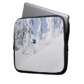 Mistie Fortin Ski Pulver Laptopschutzhülle (Vorderseite Links)