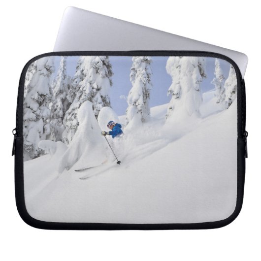 Mistie Fortin Ski Pulver Laptopschutzhülle (Vorderseite)