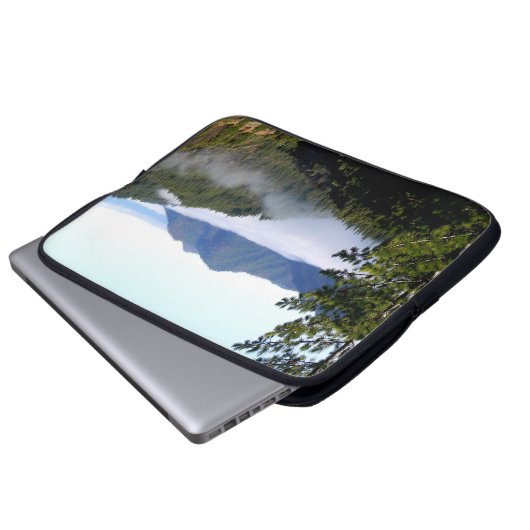 Misting Morgennebel.... Laptopschutzhülle (Vorne Knopf)
